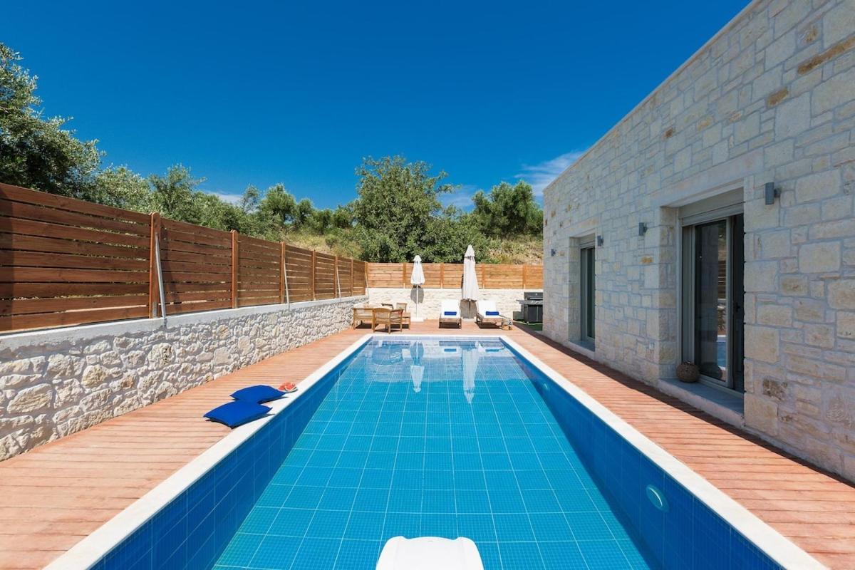 Villa Vera - With Private Heated Pool & Jacuzzi Pangalochori Экстерьер фото