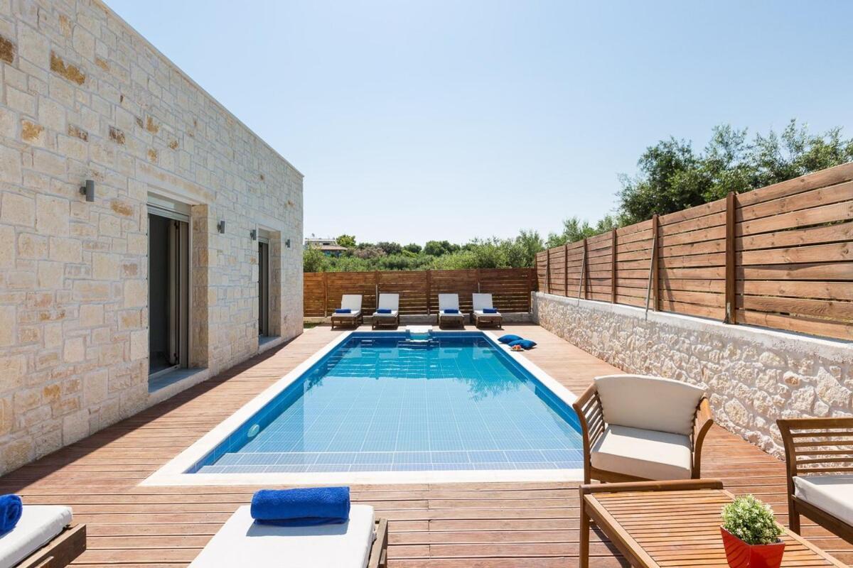 Villa Vera - With Private Heated Pool & Jacuzzi Pangalochori Экстерьер фото